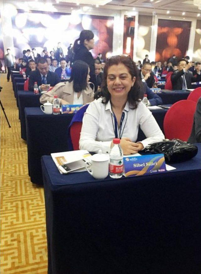 Prof. Dr. Sibel Silici: &ldquo;&ccedil;in Propolise De El Atıyor&rdquo; 1