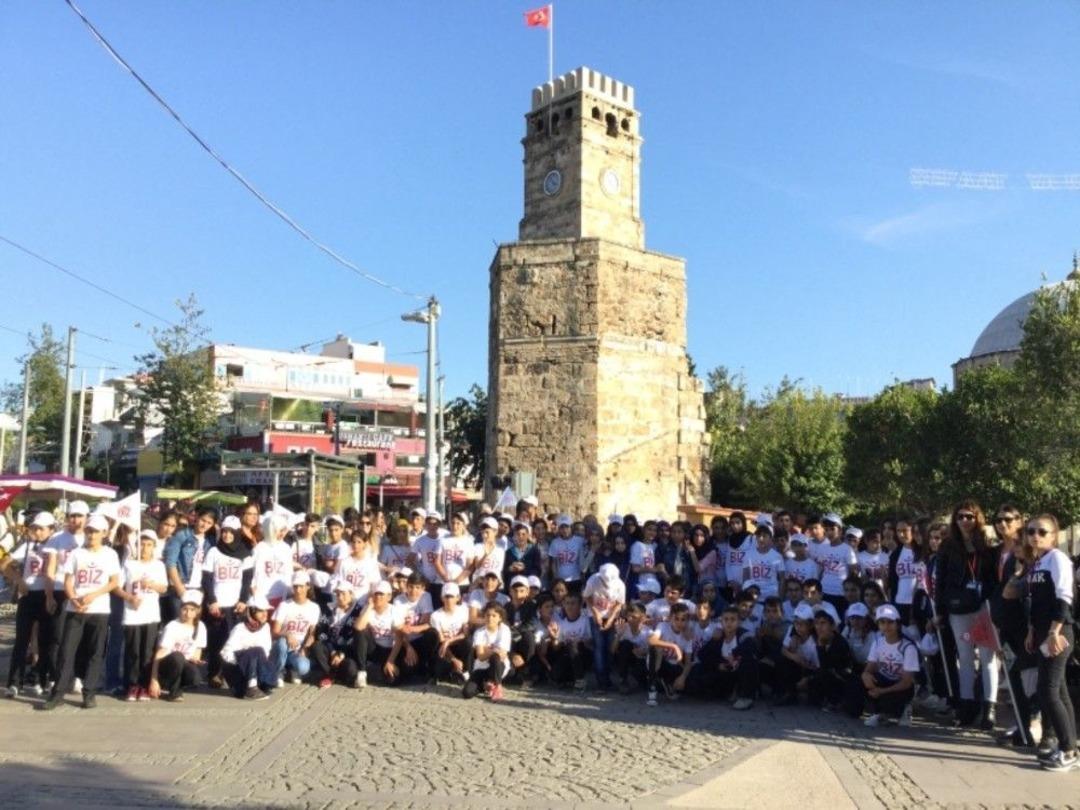 Şırnaklı &Ouml;ğrenciler Antalya&rsquo;da Tarih Turuna &Ccedil;ıktı