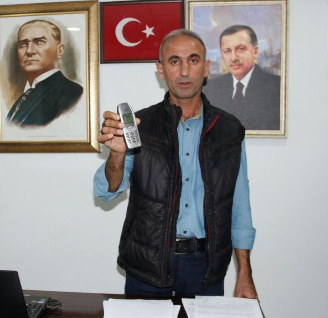 Telefonundan Giden Tehdit Mesajları Canından Bezdirdi