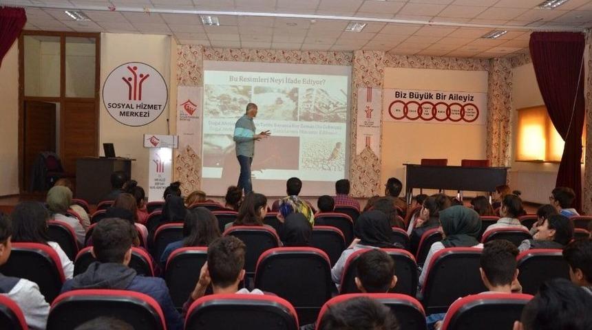 Van&rsquo;da "insan, Bilim Ve Doğa" Temalı Seminer