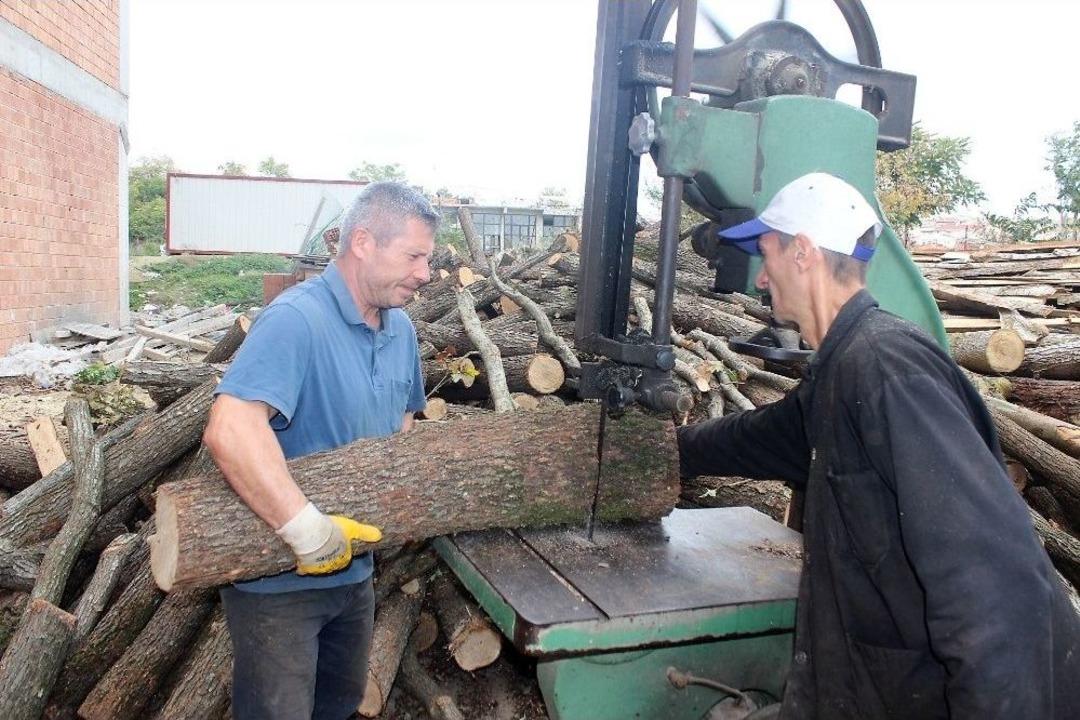 (&ouml;zel Haber) Doğalgaz Oduncu Esnafını Vurdu