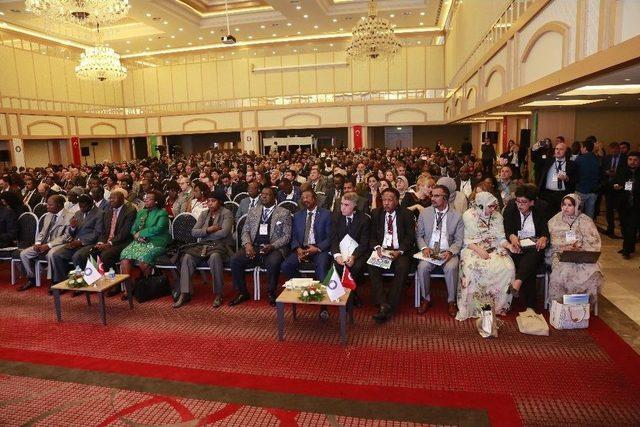 (&ouml;zel Haber) Ugandalı Bakan T&uuml;rk Yatırımcıları &Uuml;lkesine Davet Etti 2