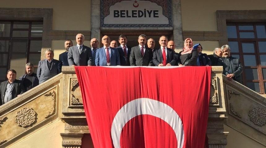 Ak Parti Yerel Y&ouml;netimler Başkan Yardımcısı Geldi, &Ccedil;orum&rsquo;da