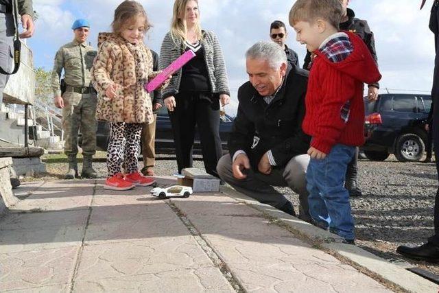 Vali Yıldırım&rsquo;dan Mehmet&ccedil;ik&rsquo;e Ziyaret 1