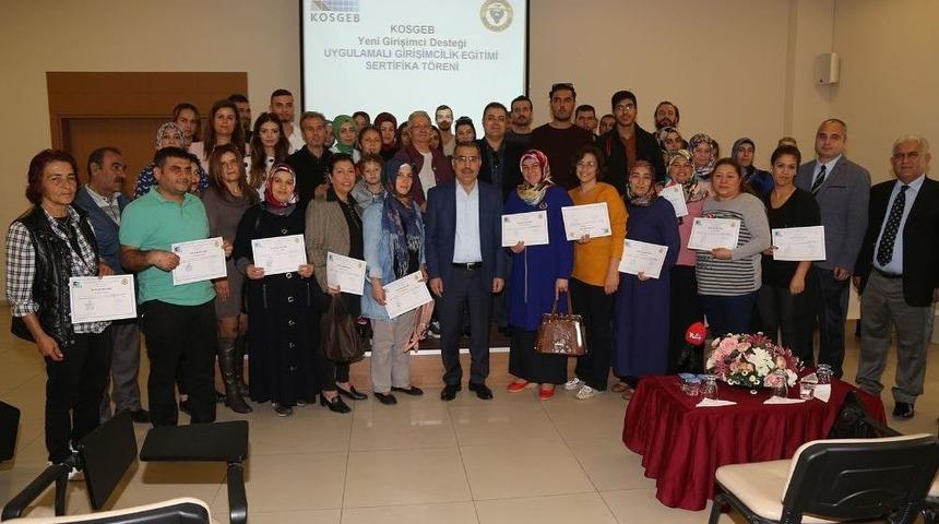 Y&uuml;reğir Belediyesi Yeni İş Kuracaklara Destek Oluyor