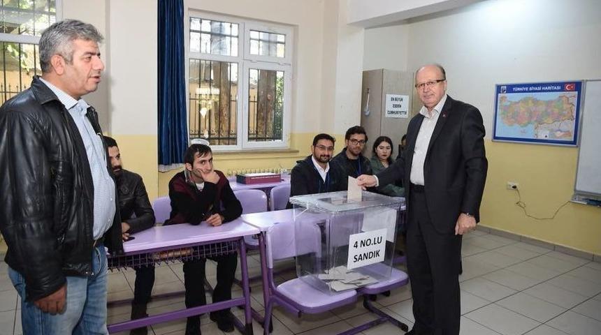 Avcılarda Pazar Yerini Belirlemek İ&ccedil;in Referandum