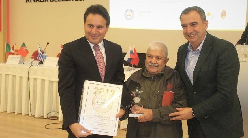 Ayvalık&rsquo;ın En İyi Lezzet Noktaları Belli Oldu