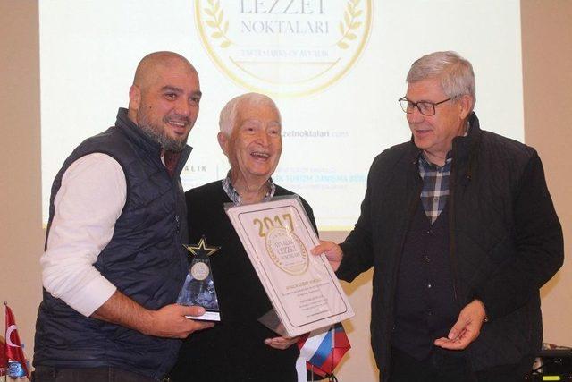 Ayvalık&rsquo;ın En İyi Lezzet Noktaları Belli Oldu 1