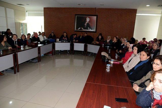 Tepabaşı Beldiyesi’nden Temizlik Personeline Eğitim