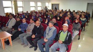 İvrindi‘de Bağımlılıkla Mücadele Semineri Düzenlendi.