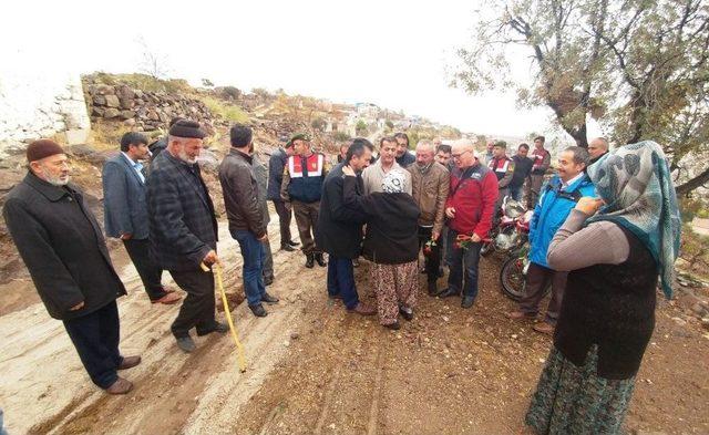 23 Yıl Sonra Şehit Arkadaşlarının Mezarında Buluştular 1