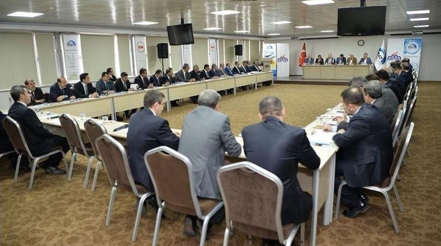 Bakan T&uuml;fenkci: "malatya&rsquo;nın B&ouml;lgenin &Ouml;nemli &Uuml;retim Merkezlerinden Birisi Olması Noktasında &Ouml;n&uuml;nde Hi&ccedil;bir Engel Yok&rdquo;