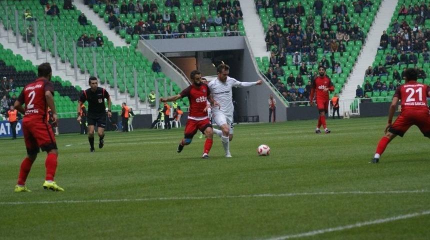 Tff 2. Lig: Sakaryaspor: 1 - Ottocool Karag&uuml;mr&uuml;k: 0