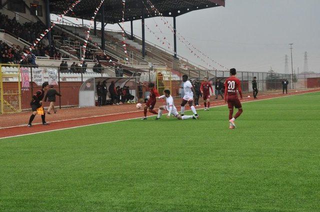 Bölgesel Amatör Lig: Sandıklıspor: 1 - Torbalıspor: 2