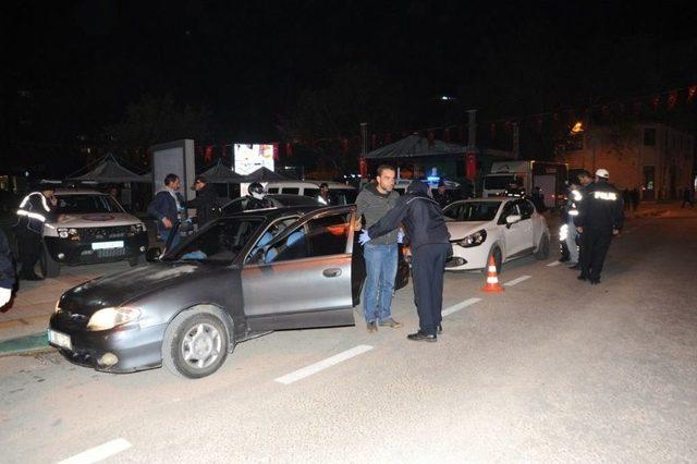 Bursa’da 300 Polisli Huzur Operasyonu