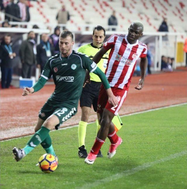 Süper Lig: D.g. Sivasspor: 2 - Atiker Konyaspor: 1 (maç Sonucu)