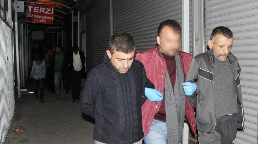 Kayseri&rsquo;de Uyuşturucu Operasyonu: 12 G&ouml;zaltı