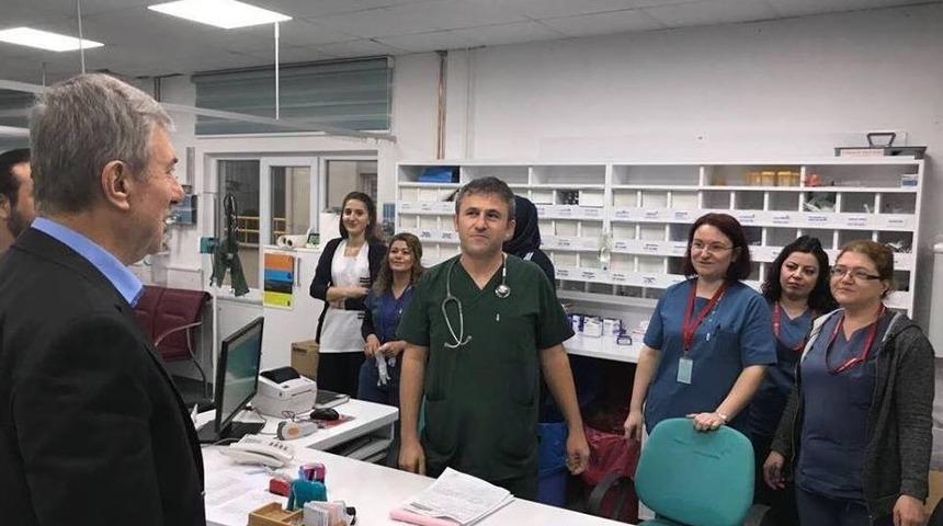 Sağlık Bakanı Demircan&rsquo;dan &rsquo;&ccedil;at Kapı&rsquo; Hastane Ziyareti