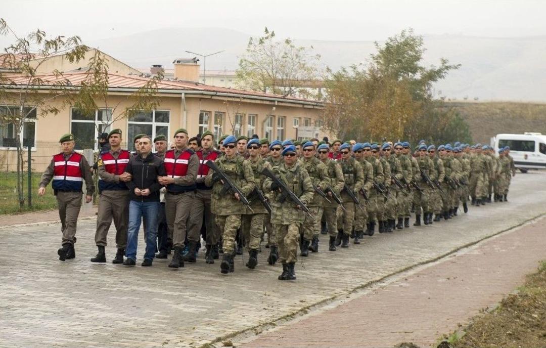 Jandarma Genel Komutanlığındaki Darbe Girişimi Davasında Sanıklar Hakim Karşısında