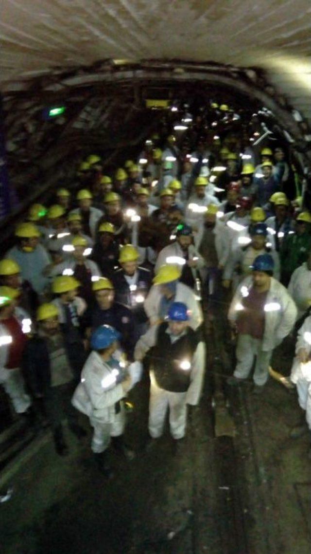 Torba Yasaya Tepki Gösteren Madenciler Kendilerini Ocağa Kilitledi 1