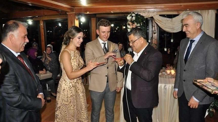 Başkan Yağcı, Gen&ccedil; &Ccedil;iftin Mutluluğuna Ortak Oldu