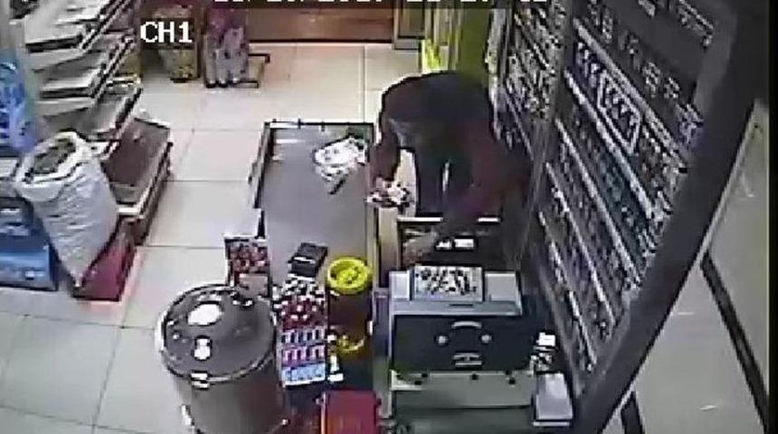 Marketin 1 G&uuml;nl&uuml;k Hasılatını &Ccedil;aldı