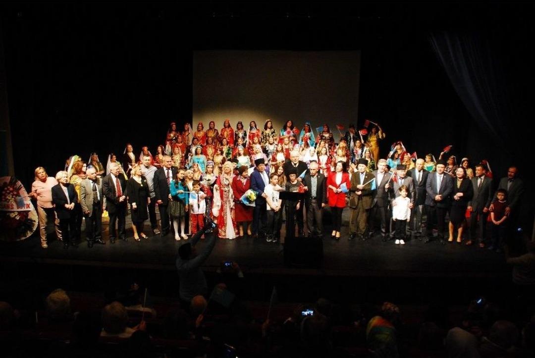 T&uuml;rk&uuml;lerin Dostluğu