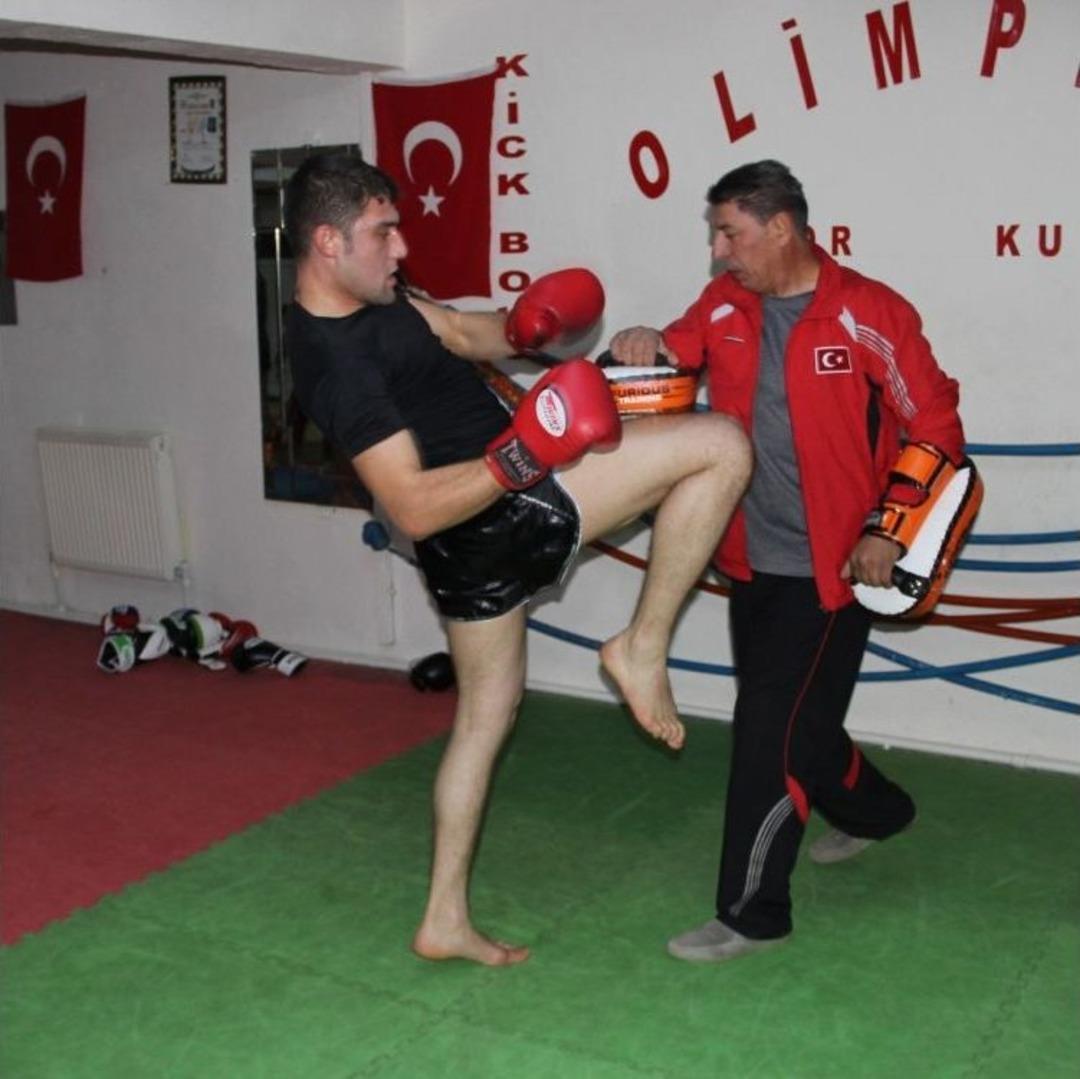 Milli Formayı Giyebilmek İ&ccedil;in T&uuml;rk Vatandaşı Olmak İstiyor