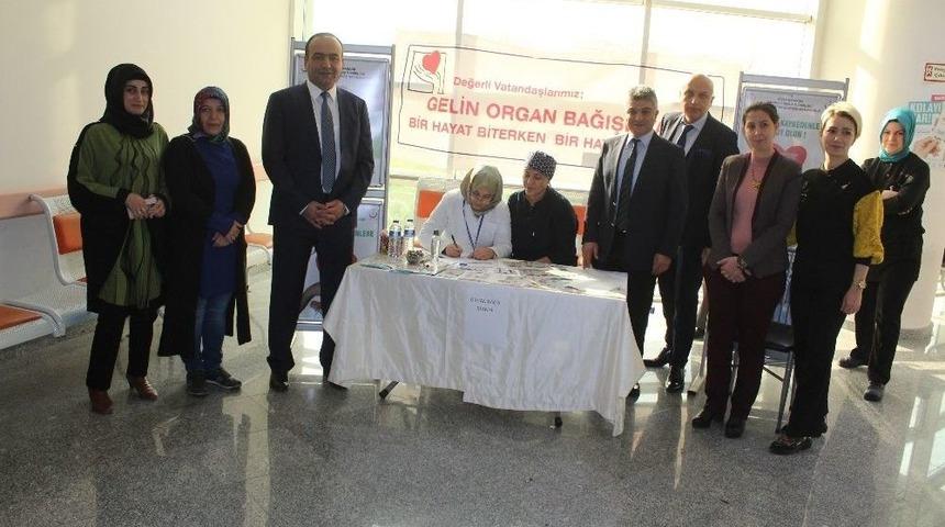Malatya Eğitim Ve Araştırma Hastanesi Organ Bağışı Standı A&ccedil;tı