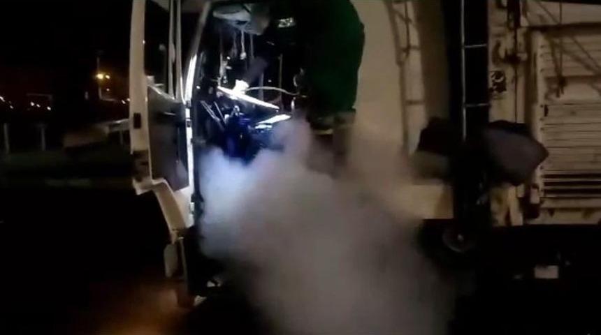 (&ouml;zel Haber) Hız G&ouml;stergesine Bakan S&uuml;r&uuml;c&uuml; Hayatının Şokunu Yaşadı