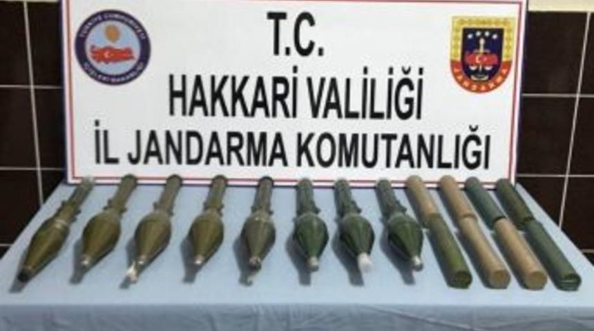 Hakkari&rsquo;de Anti Tank Roketatar M&uuml;himmatı Ele Ge&ccedil;irildi