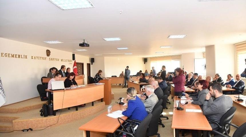 Başkan Kılı&ccedil;, Yapılan &Ccedil;alışmalar Hakkında Meclis &Uuml;yelerini Bilgilendirdi