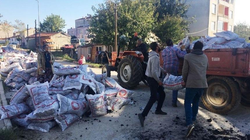 Sydv Kömür Dağıtımları Devam Ediyor