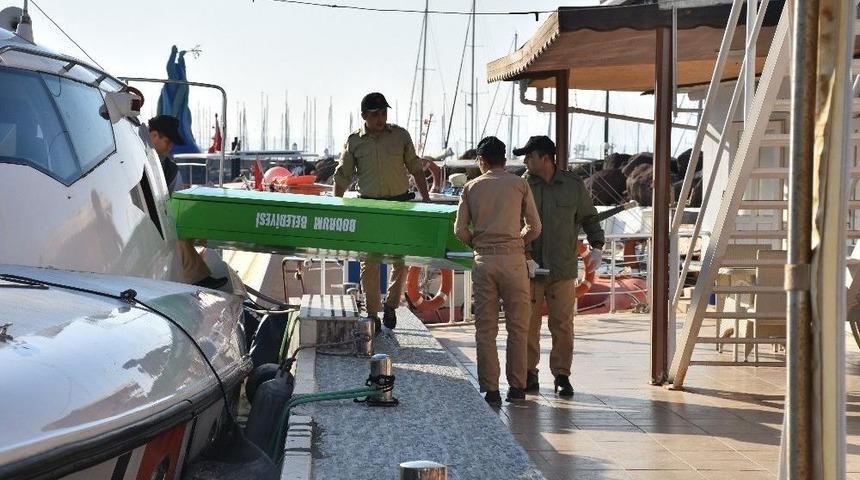 Kardak Kayalıklarında Bir Erkek Cesedi Bulundu