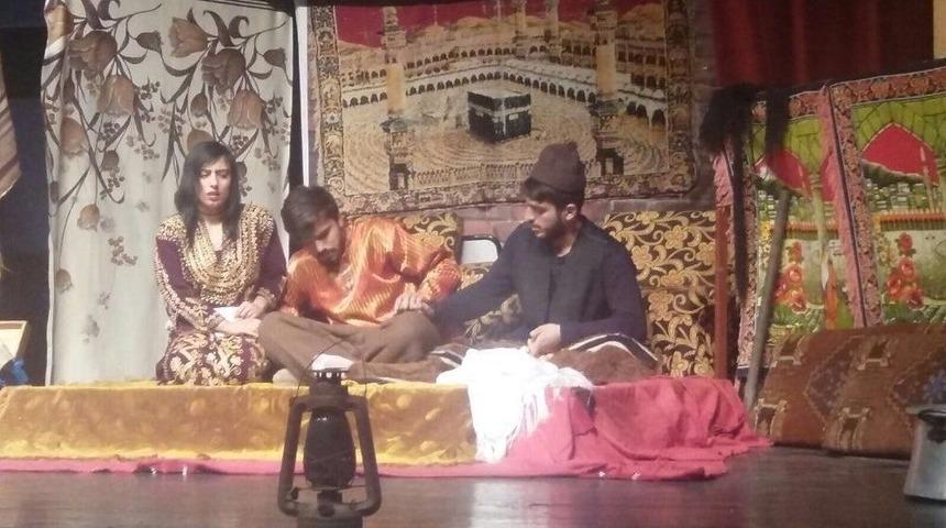 Bing&ouml;l&rsquo;de Kurtuluş Savaşını Anlatan Tiyatro Sahnelendi