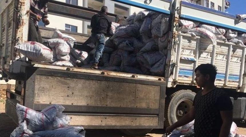 Solhan&rsquo;da İhtiya&ccedil; Sahiplerine K&ouml;m&uuml;r Desteği