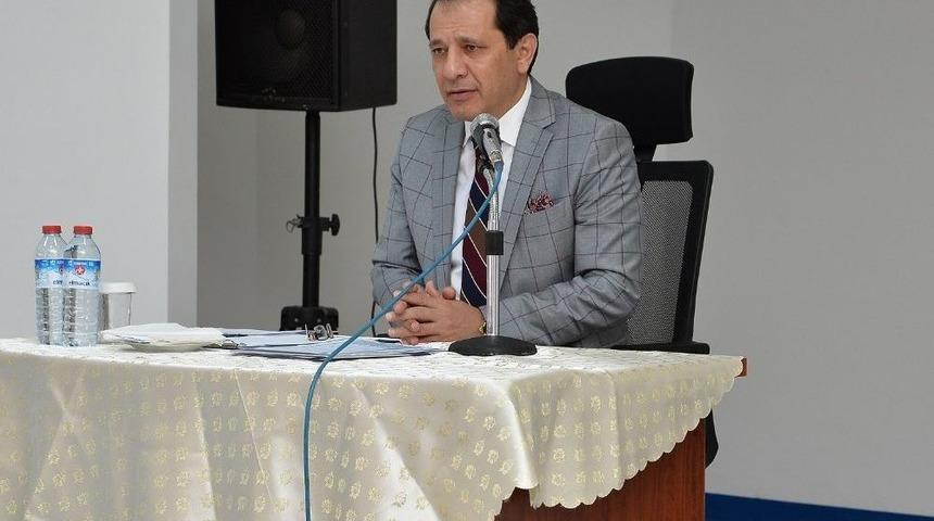 Emniyet M&uuml;d&uuml;r&uuml; Yıldız, Y&uuml;reğirli Muhtarlarla Buluştu