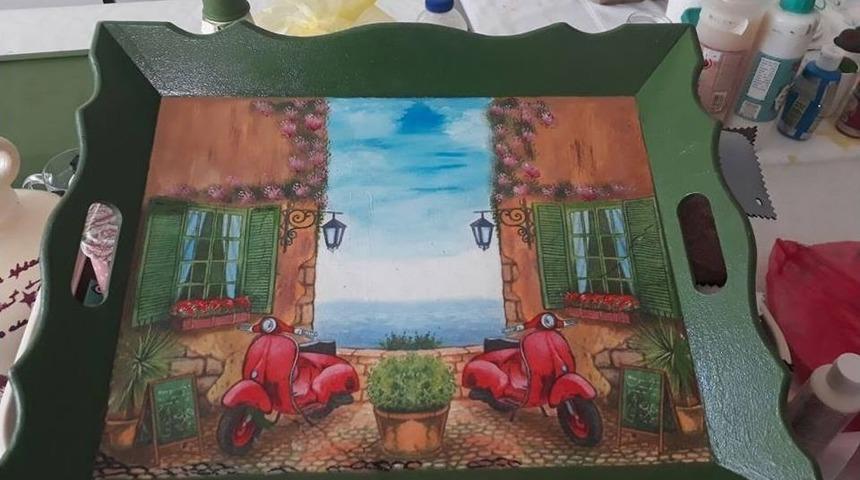 Burhaniye&rsquo;de Ahşap Yakma Tekniği Kursu A&ccedil;ıldı