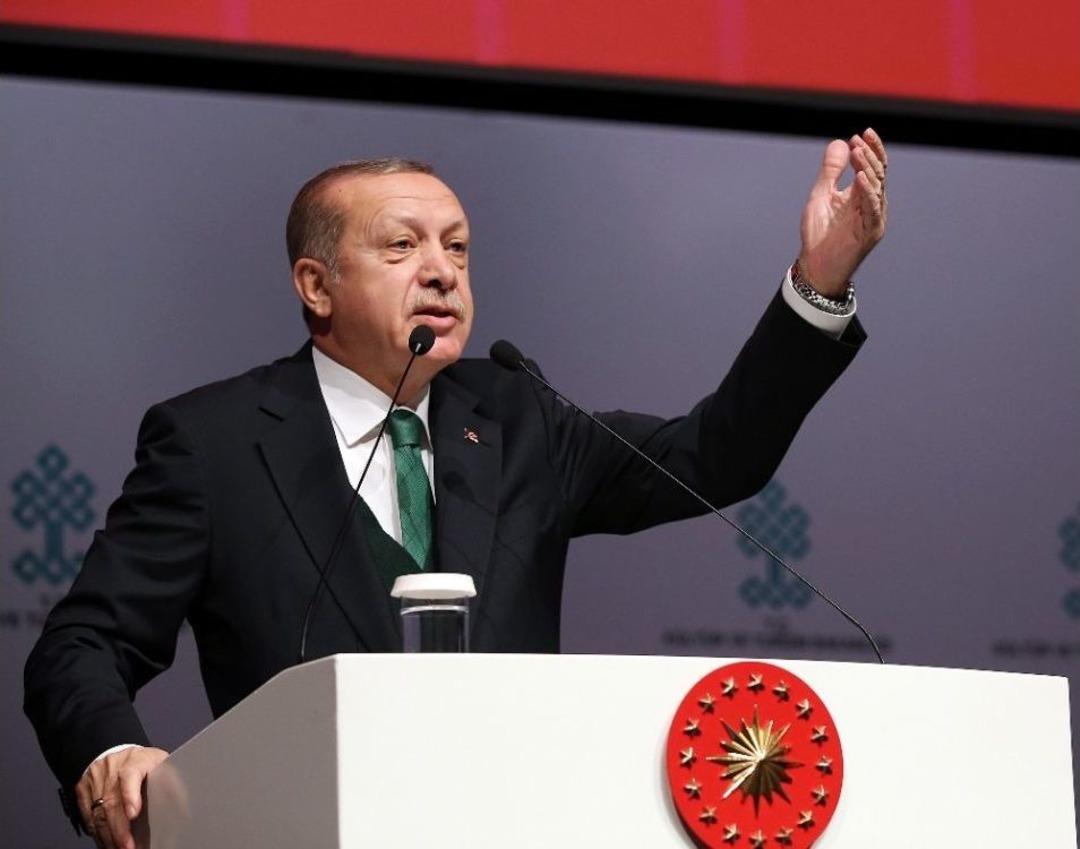 Cumhurbaşkanı Erdoğan: "belli Bir Elitin Programları İzlediği Yer Olmayacak, T&uuml;m Halkımız Milletimiz Gelip Programları İzlediği Yer Olacak"
