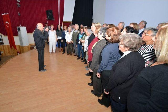 ’anılarla Dünden Bugüne Foça’ Programı Herkesi Duygulandırdı