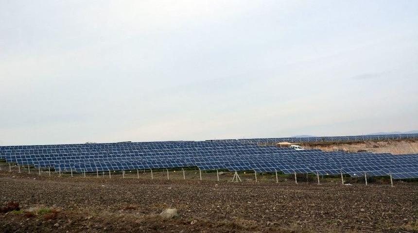 Bin Hane G&uuml;neş Enerjisiyle İhtiya&ccedil;larını Karşılıyor
