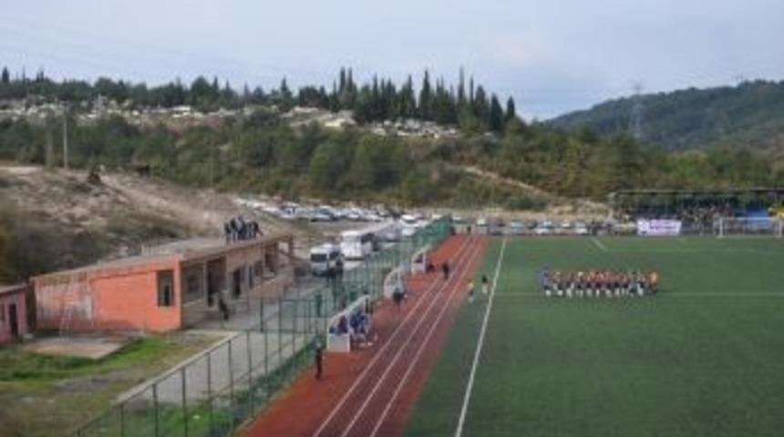 Alaplı&rsquo;da Taraftar Trib&uuml;n İstiyor