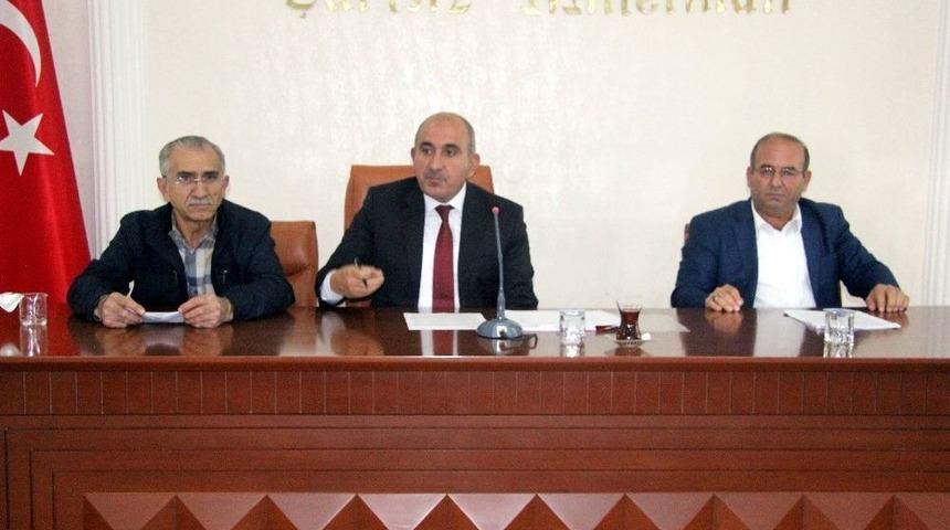 Belediye Meclisinde 24 G&uuml;ndem Konusu İle Toplandı