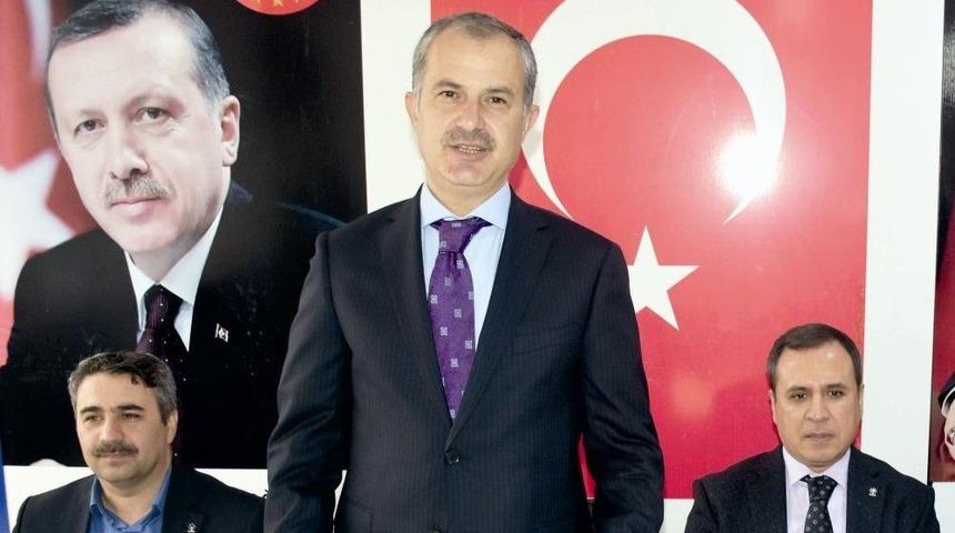 Erdoğan, Kahta İl&ccedil;e Teşkilatıyla Bir Araya Geldi