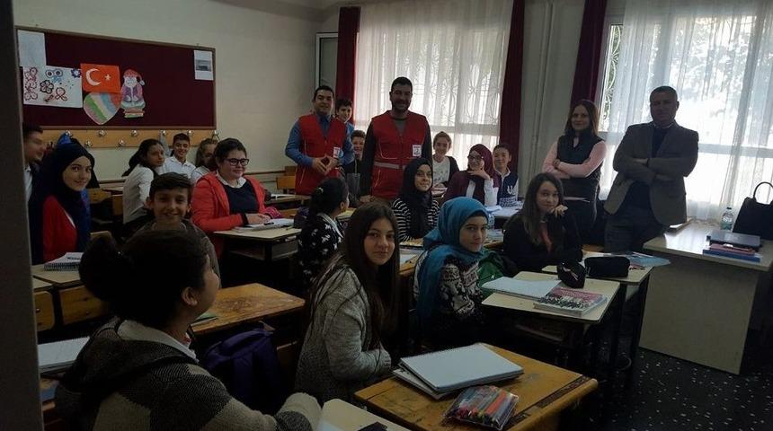 T&uuml;rk Kızılay&rsquo;ından S&ouml;ke&rsquo;deki Okullarda Bilgilendirme