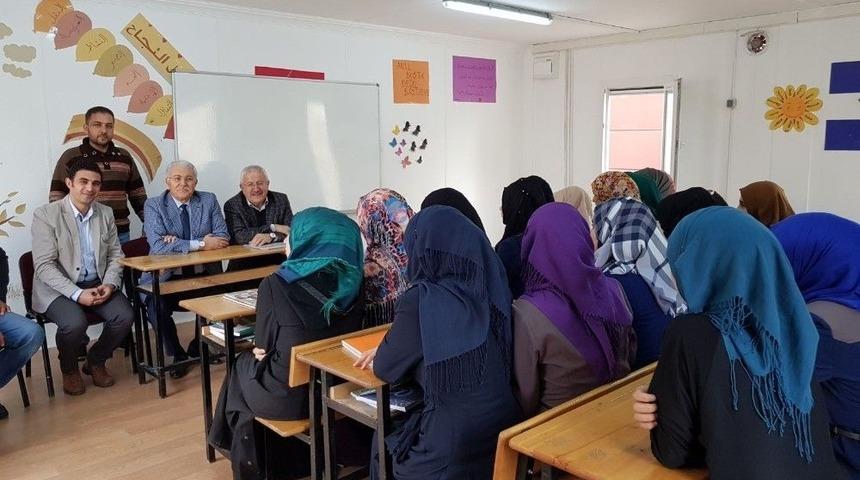 Konteynerkentte Yabancı &Ouml;ğrenci Sınavı Anlatıldı