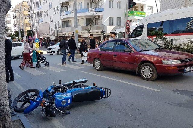 Antalya’da Motosiklet Kazası: 1 Yaralı