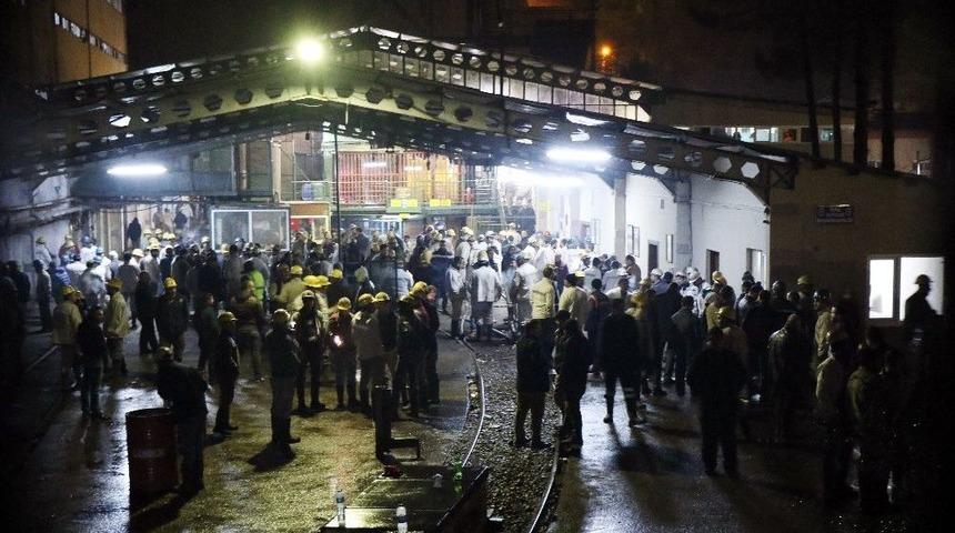 Madencilerin Eylemi 12 Saate Ulaştı