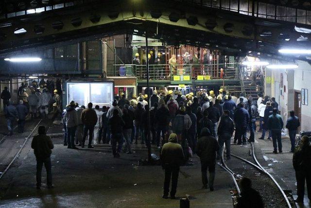 Madencinin Eylemi 21 Saat Sonra Sona Erdi 1