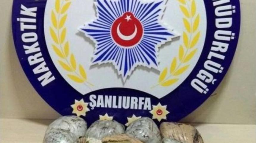 Yedek Lastikten 8 Kilo 700 Gram Esrar &Ccedil;ıktı